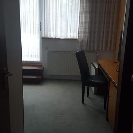 Zimmer Im Gruenen Wuppertal Exterior foto